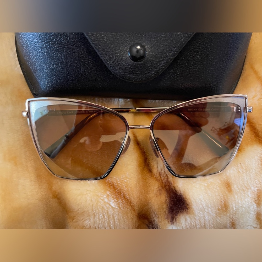 Diff Eye Wear - Picture 2 of 3